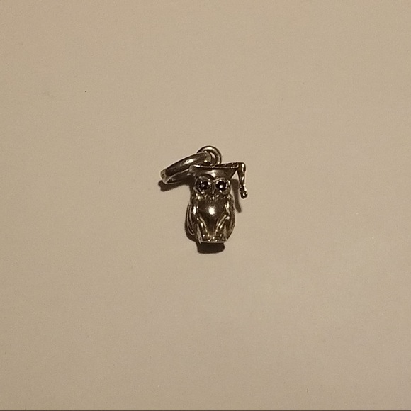Iinks of London owl charm